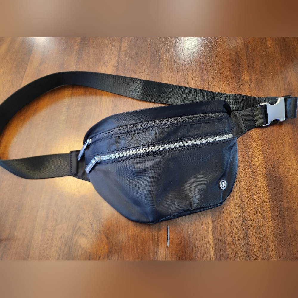 Lululemon - City Adventurer 2.5L